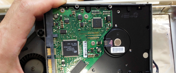iMac出張修理・引き取り修理でHDD交換