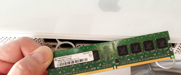 Mac出張修理・引き取り修理でメモリ増設